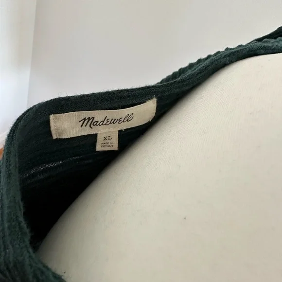 XL Madewell Ottoman Jacquard Textured Balloon Sleeve Top in Pine Green - Picture 4 of 4